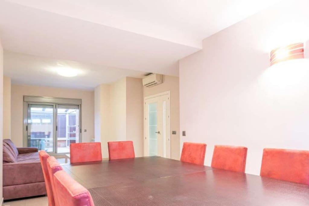 Impresionante Apartamento De 4 Dormitorios 3 Banos Y 2 Plazas De Garaje Madrid Exteriér fotografie