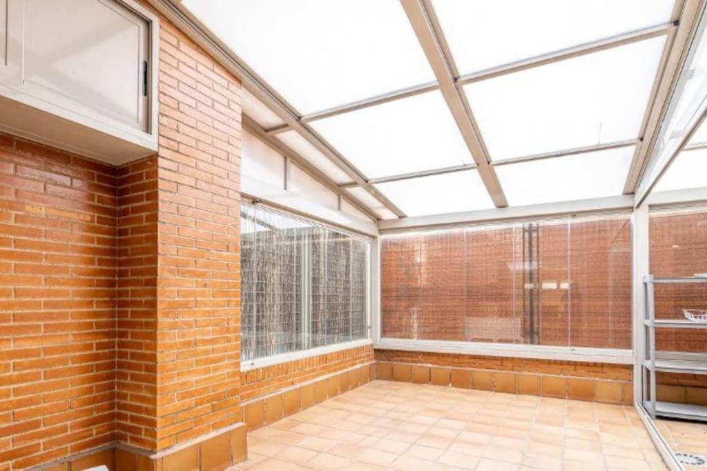 Impresionante Apartamento De 4 Dormitorios 3 Banos Y 2 Plazas De Garaje Madrid Exteriér fotografie