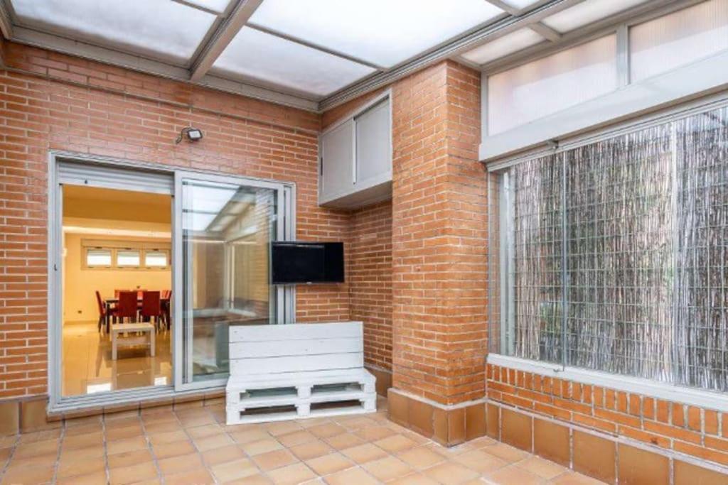 Impresionante Apartamento De 4 Dormitorios 3 Banos Y 2 Plazas De Garaje Madrid Exteriér fotografie