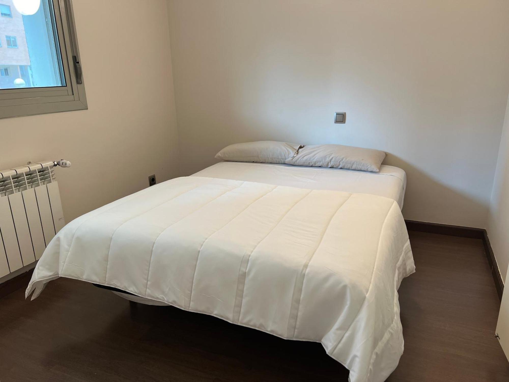 Impresionante Apartamento De 4 Dormitorios 3 Banos Y 2 Plazas De Garaje Madrid Exteriér fotografie